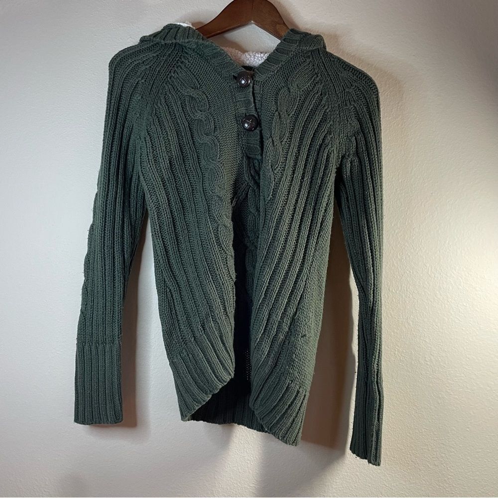Love Change Women’s Olive green Sweater Hoodie Size Large